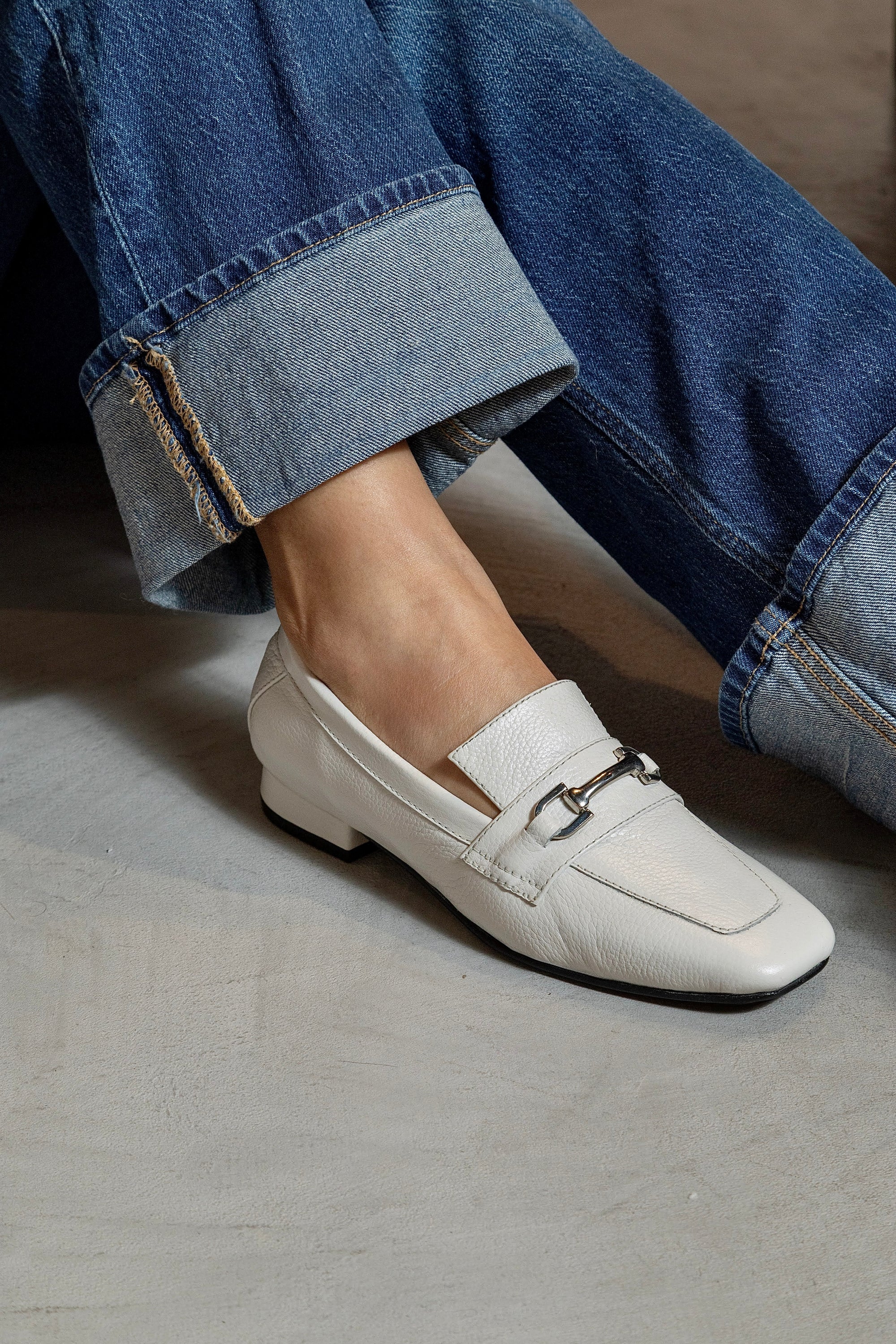 MOCASINES BEIGE